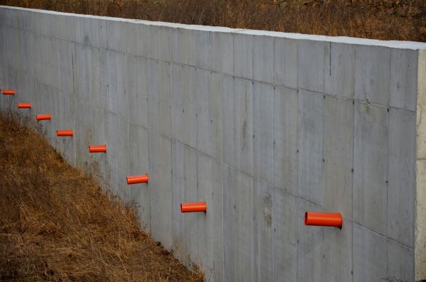 Cost of Retaining Wall Drainage in Paso Robles